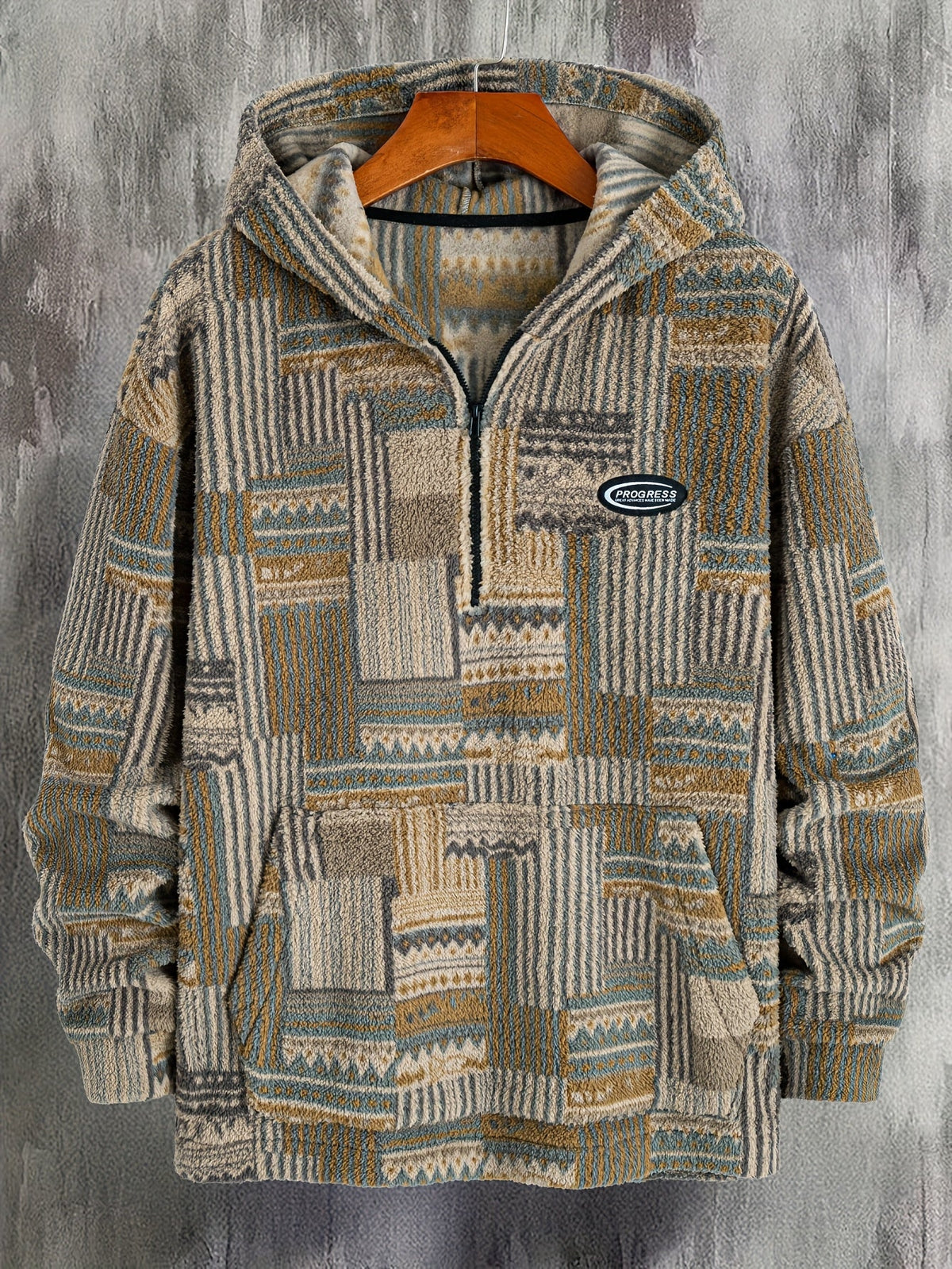 Emil – Bluza sherpa patchwork z kapturem i krótkim zamkiem – Oliwkowy patchwork (detal)
