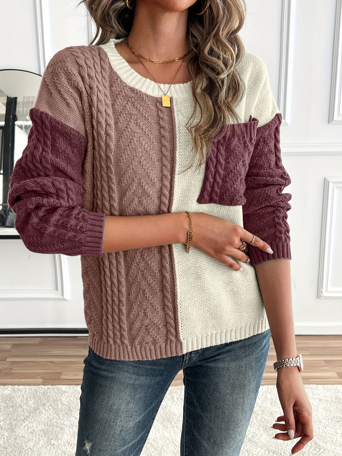 Lucyna – Sweter colour-block w warkocze z kieszonką – Śliwkowy mix (detal)
