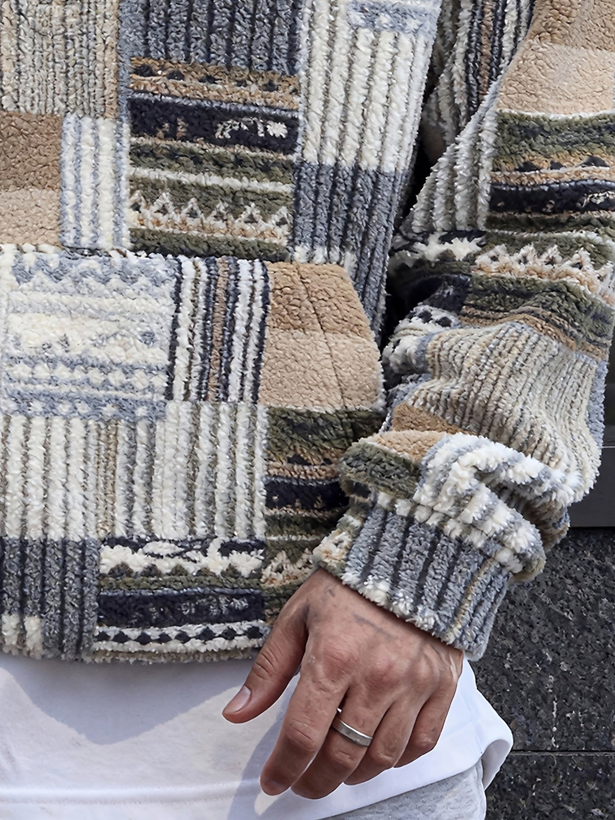 Emil – Bluza sherpa patchwork z kapturem i krótkim zamkiem – Khaki patchwork